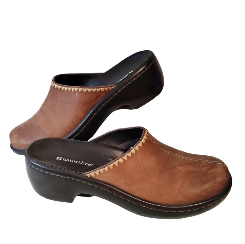 NATURALIZER Leather Slide On Casual Clogs Shoes Size 9½ Womens Preppy Resortwear